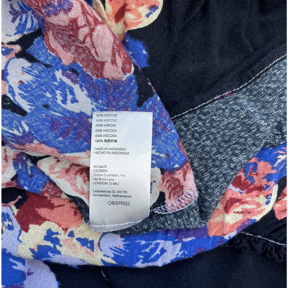 Free People Tunic Top Womens Size M Black Floral Brunch A Bunch Oversized Flowy - Picture 6 of 8